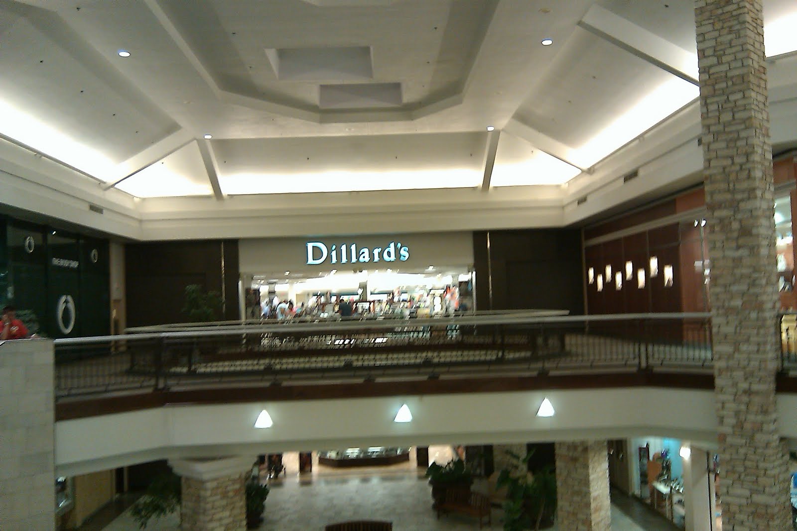 The Louisiana and Texas Retail Blogspot Barton Creek Square Mall