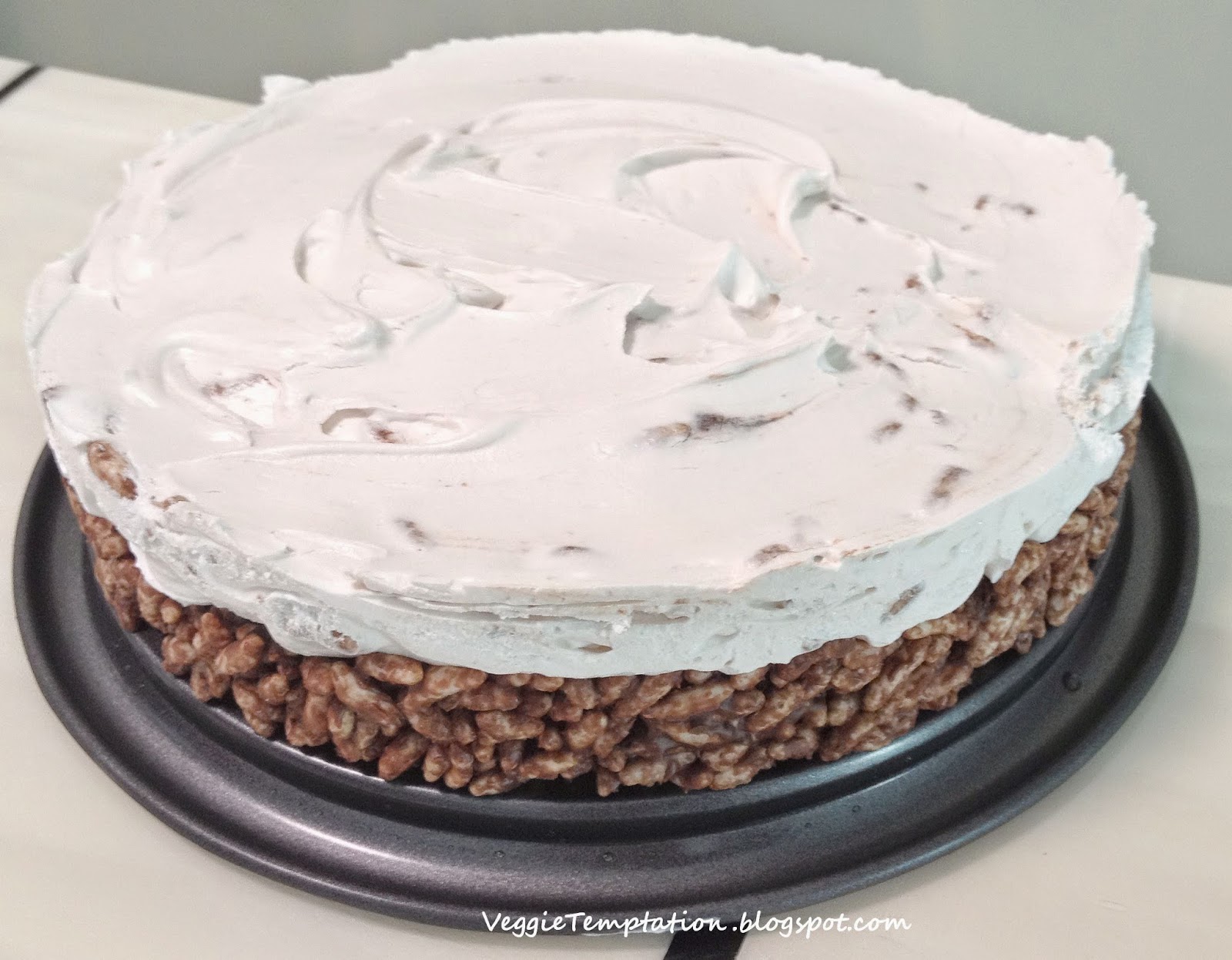 ♥ Veggie Temptation Nutella RiceCrisp IceCream Cake