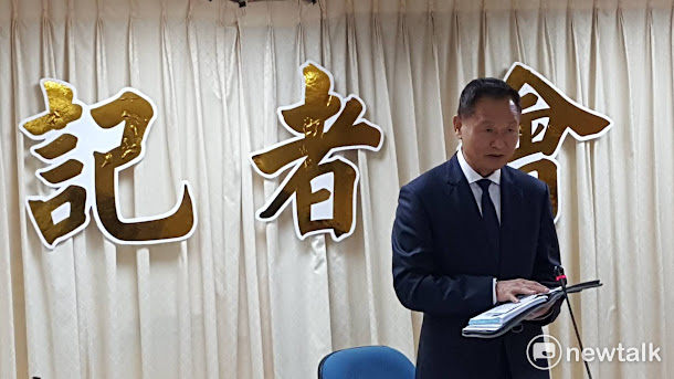 退輔會主委李翔宙今天下午閃電請辭退退輔會主委。 退輔會主委李翔宙今天下午閃電請辭退退輔會主委。