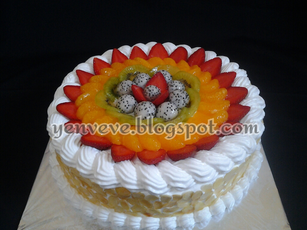 Yenveve Kitchen Vanilla Fruit Cake