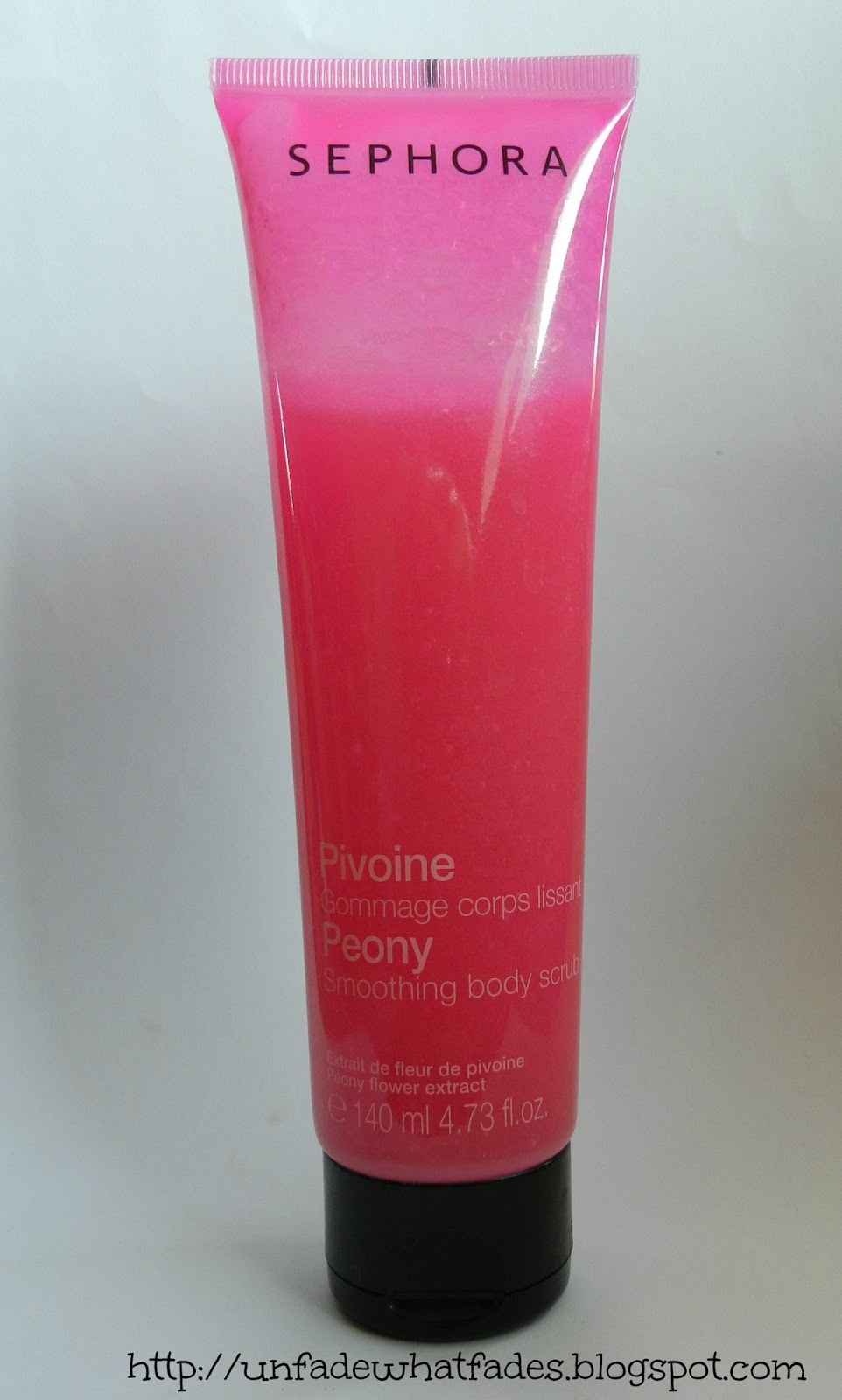 Unfade what fades Sephora Moisturising Body Lotion and Body Scrub in