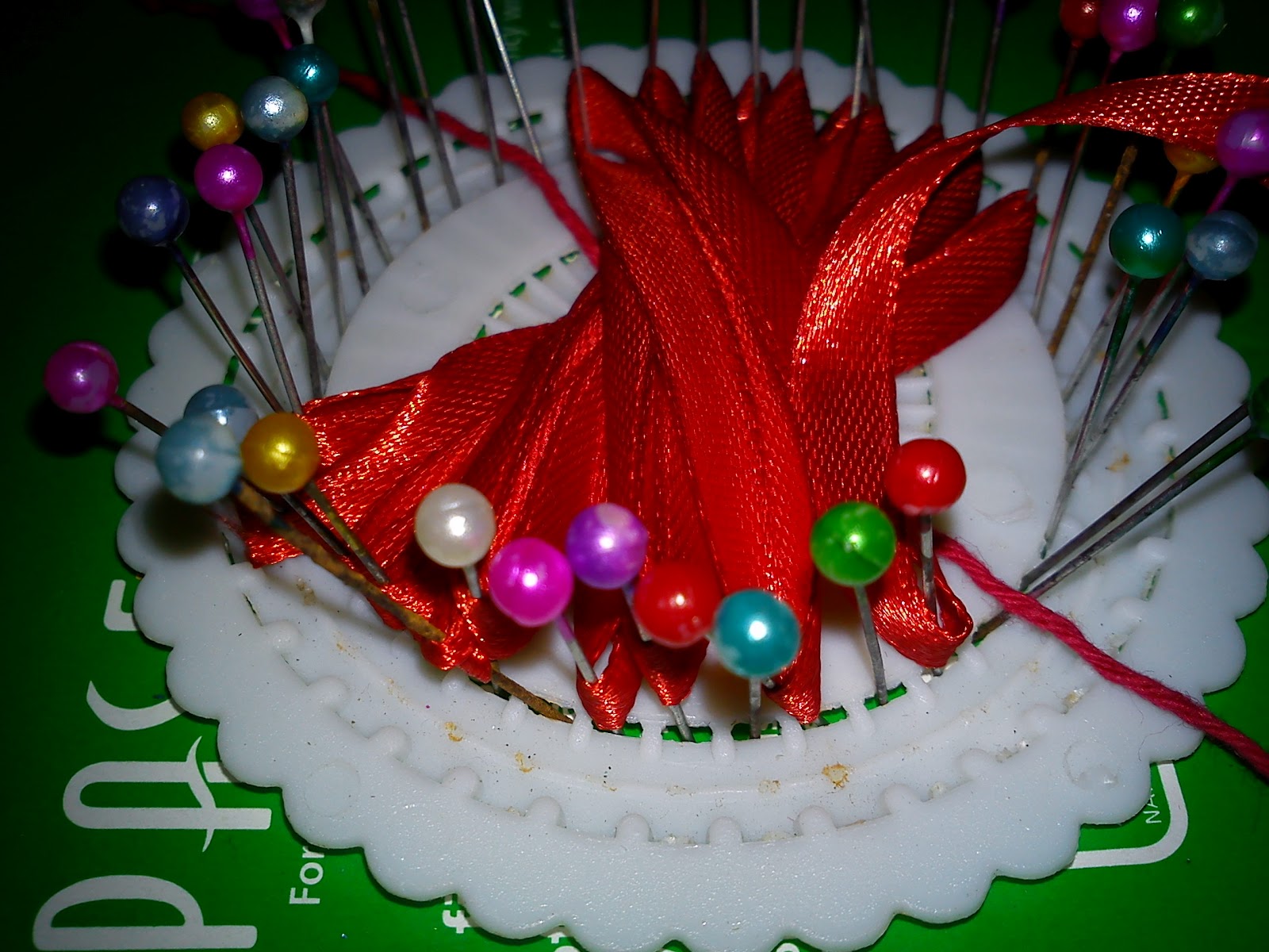 handmade membuat bunga dari pita dengan alat sederhana