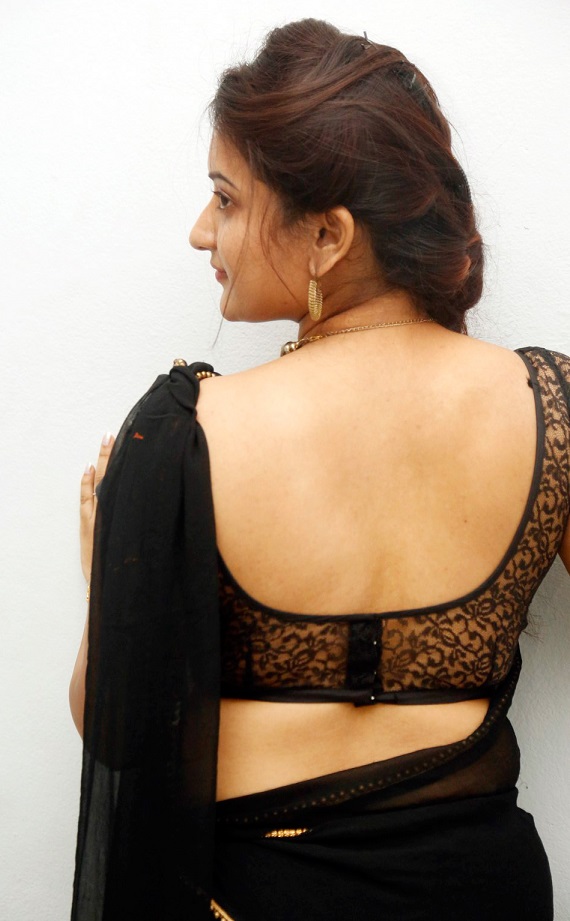 Hot saree back exposure - Interfaith xxx
