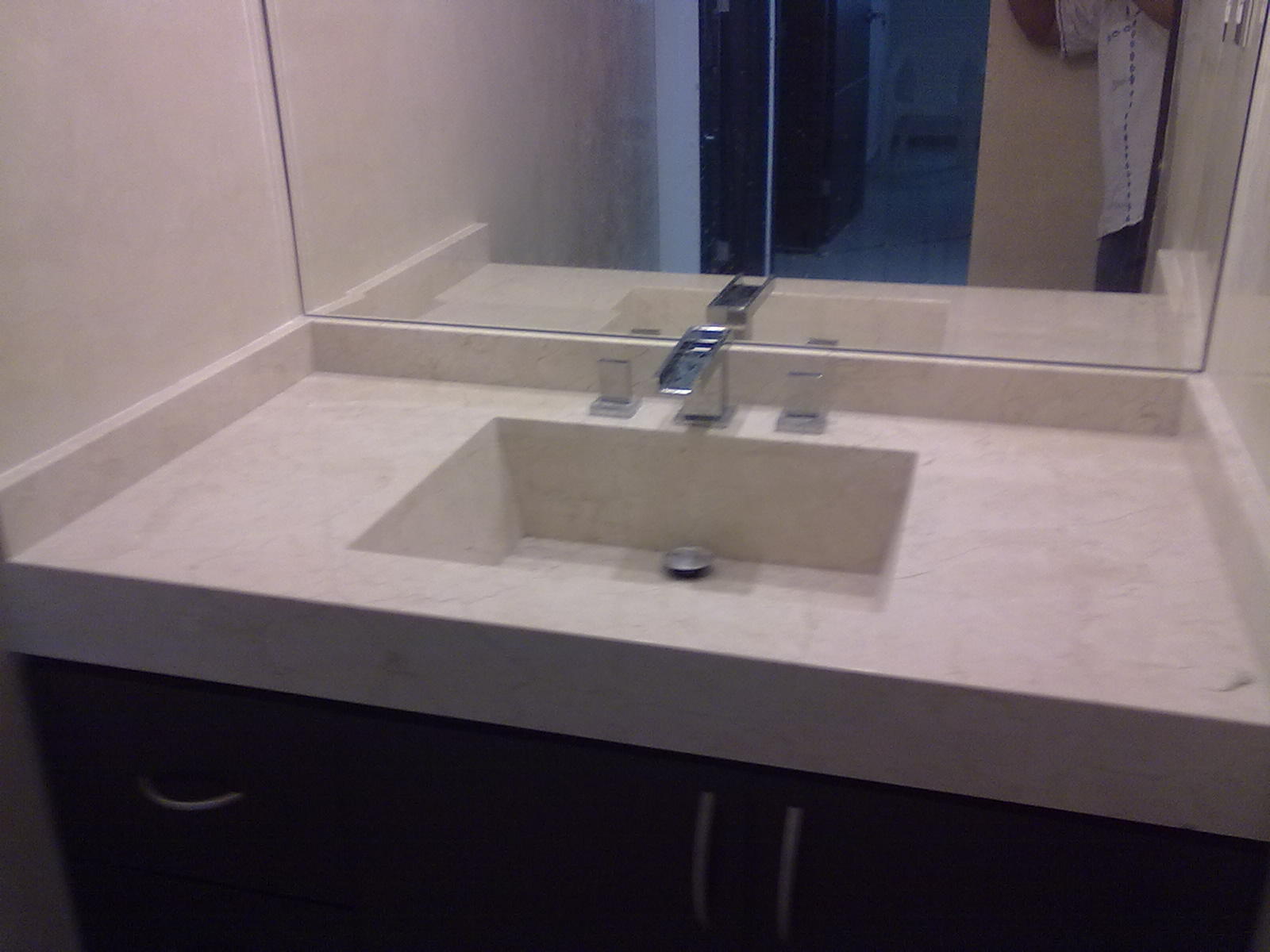 ROMAN DE LA ROSA ROMERO: CUBIERTAS DE MARMOL PARA BAÑOS