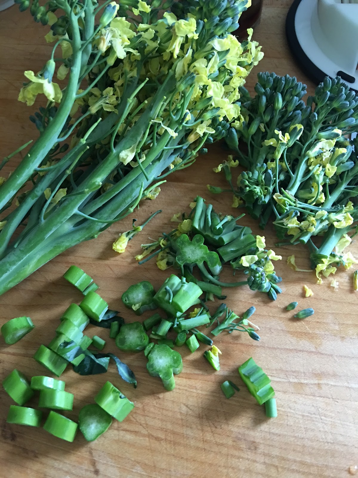 To Market, To Market with San Diego Foodstuff Broccoli Flower Salad