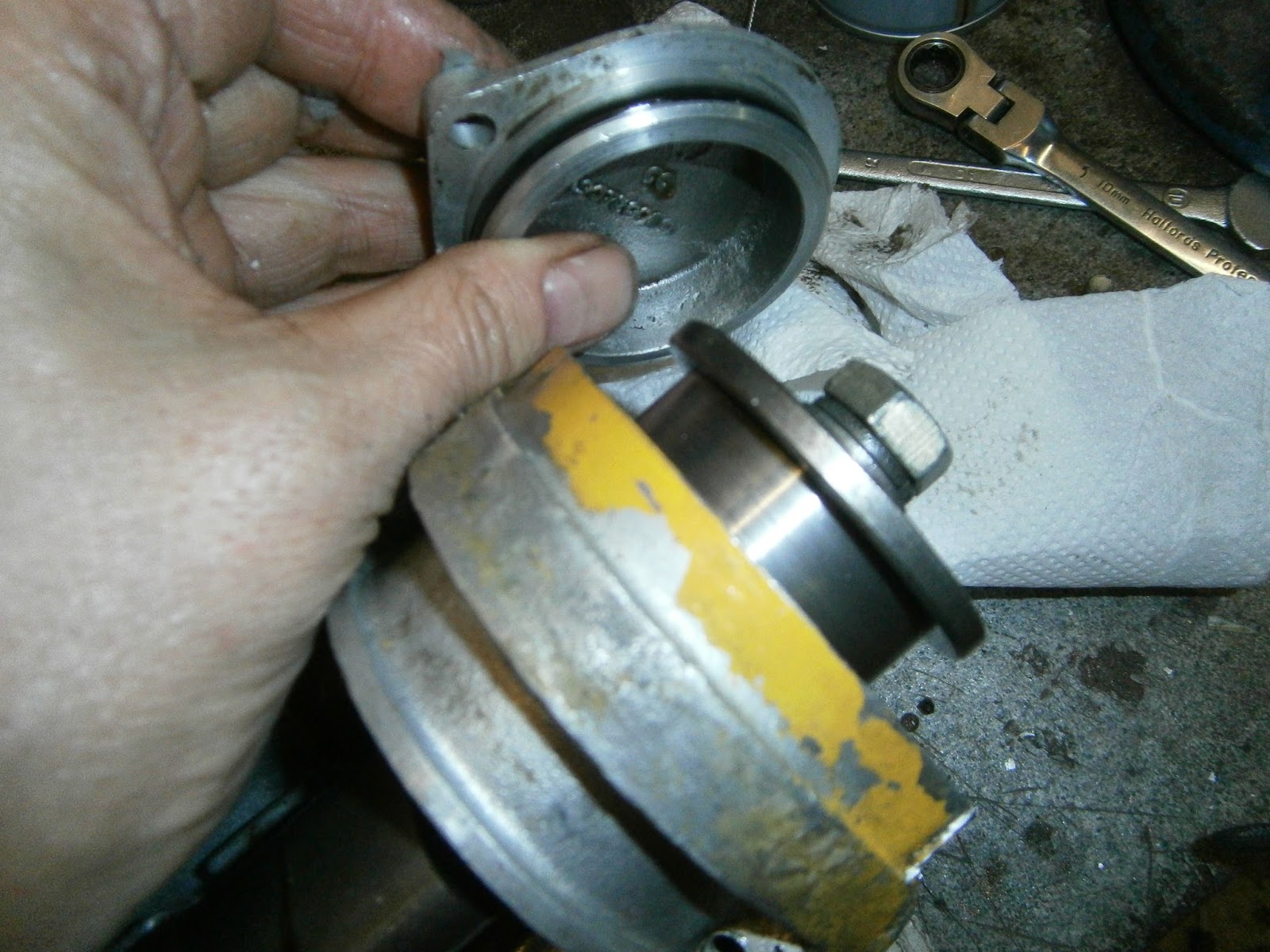 Lotus Excel Restoration Camshafts and camcarriers