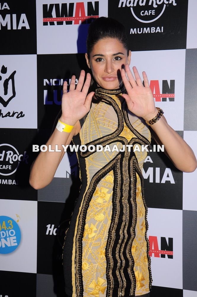 Nargis Fakhri - Nargis Fakhri at W.E fundraiser Concert