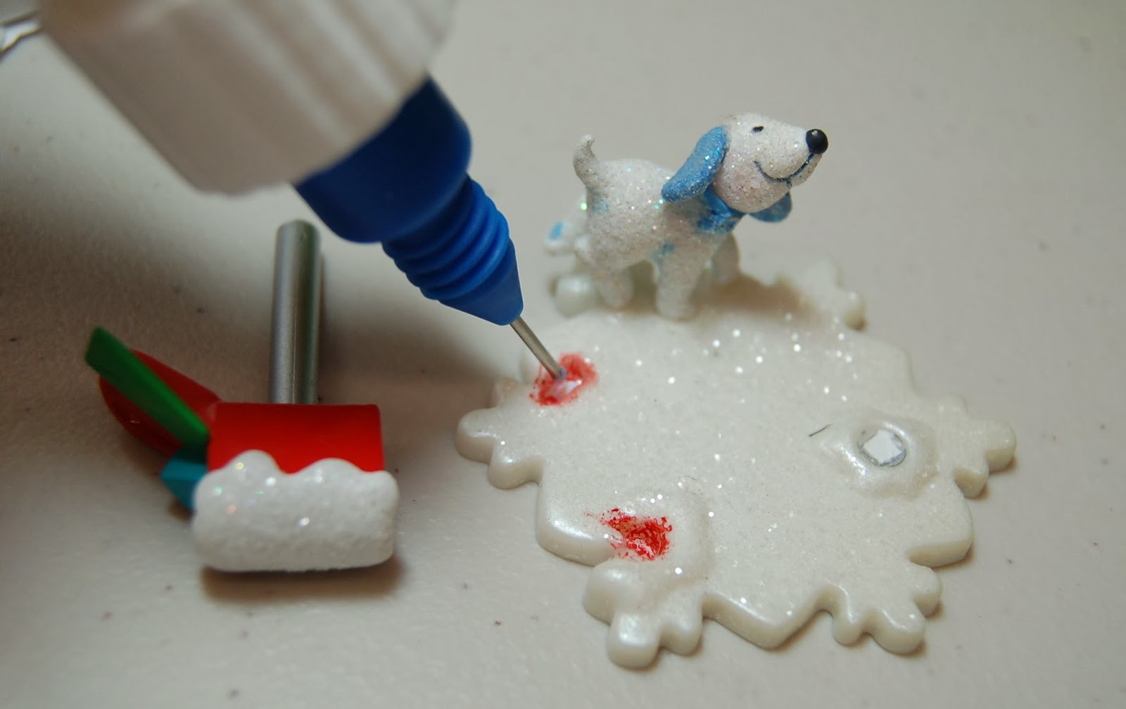 ScraPerfect Broken Ornament? Fix it with the Best Glue Ever
