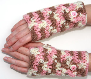 Shop HERE: Hand Warmers / Texting gloves