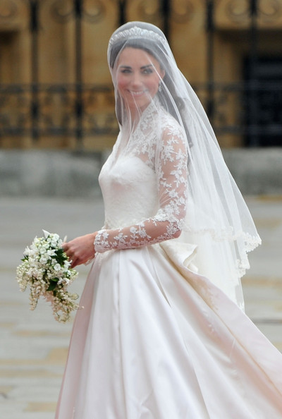 Kate 39s wedding dress is divine Classic romantic and very much befitting 