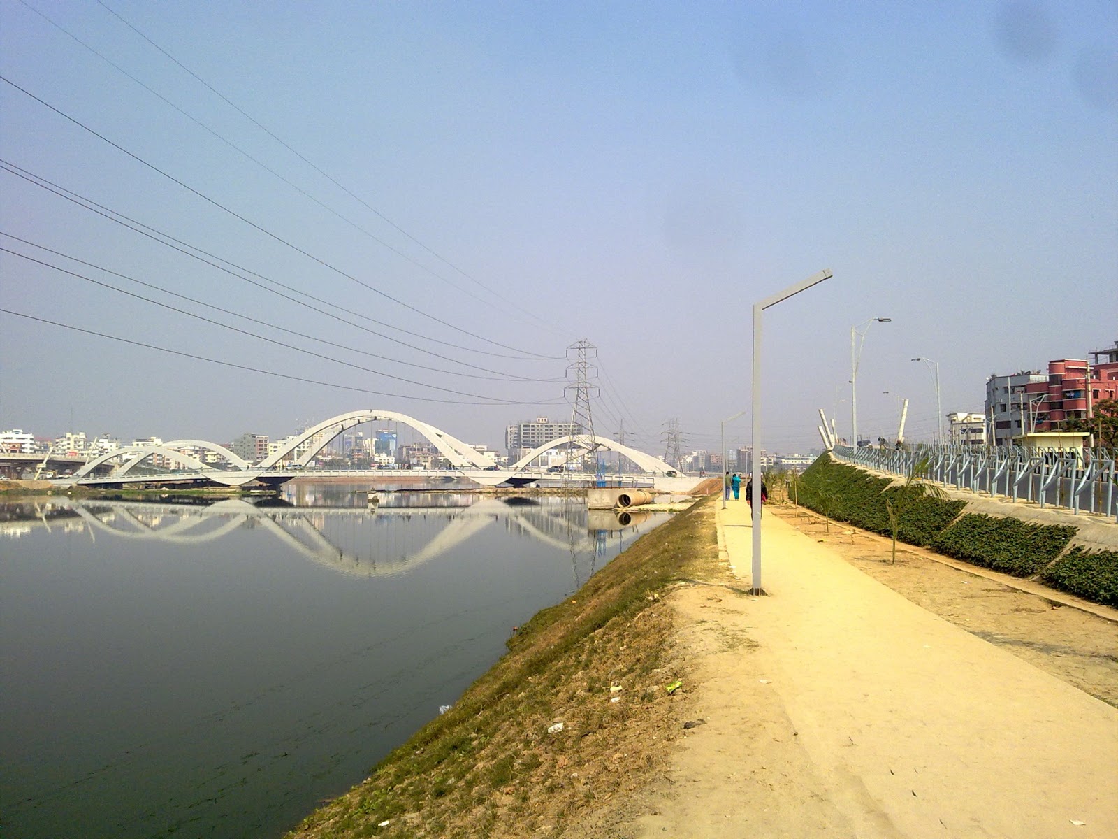[Image: Dhaka+Hatir+Jheel(2).jpg]