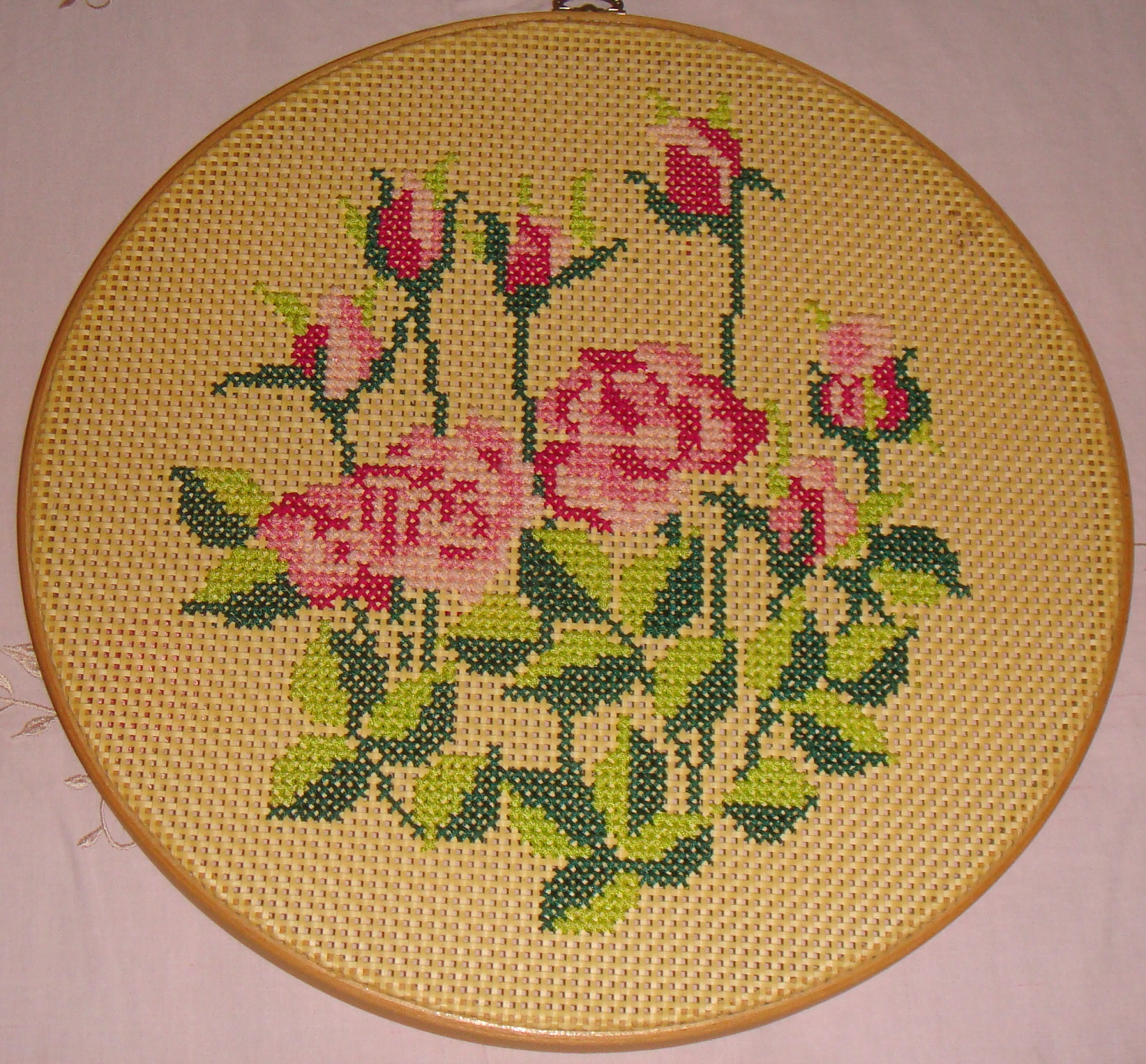 FABULOUS CREATIONS Flowers in Cross Stitch