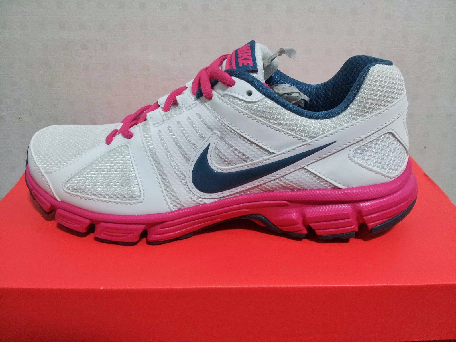 nike downshifter 5 price