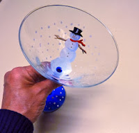 http://www.makeiteasycrafts.com/2013/12/painted-xmas-snowman-martini-glass.html