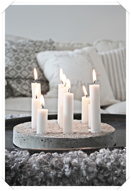 I.De.A: DIY: Concrete Candle Holders