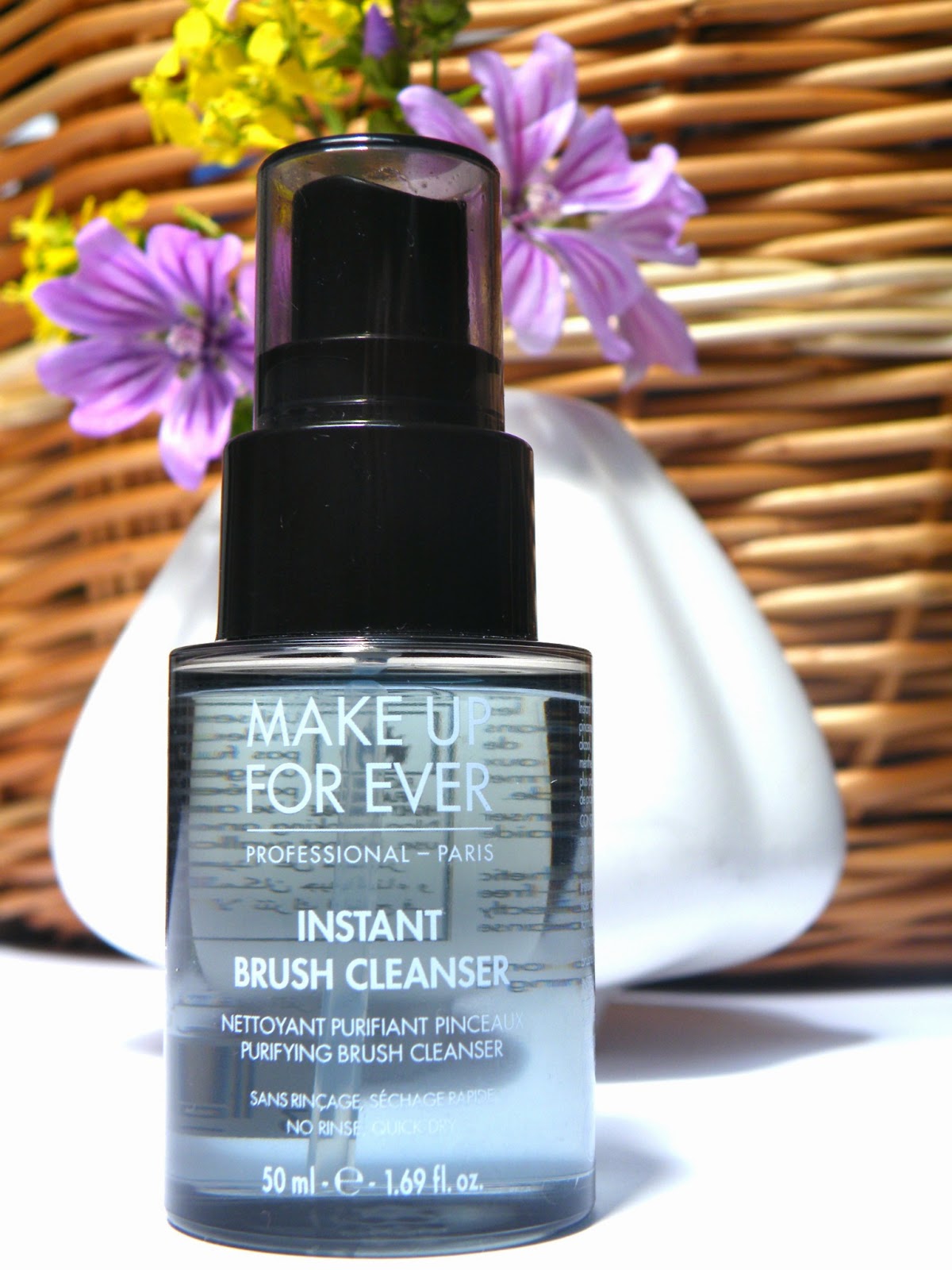 My Make Up Compulsion Make Up Forever Brush Cleanser. Limpiador de