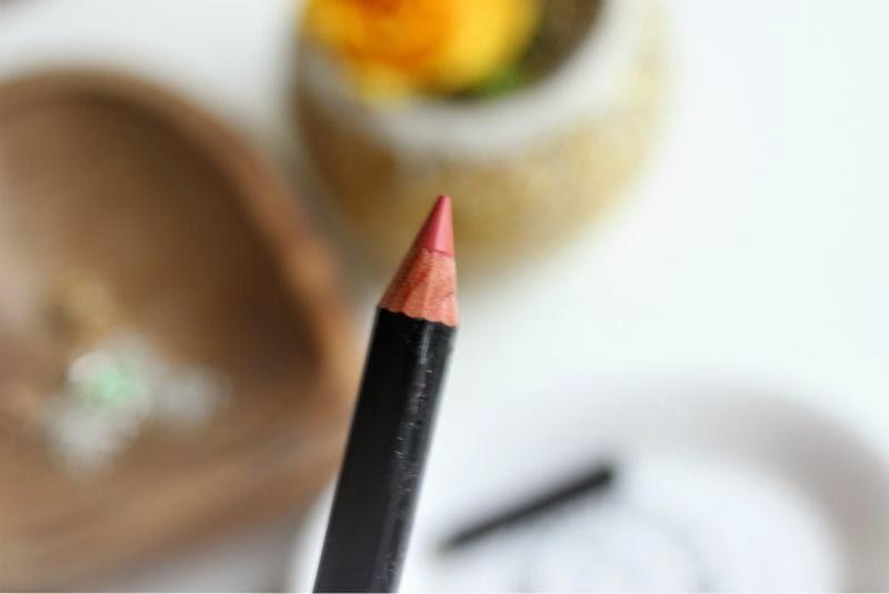 New Bobbi Brown Lip Pencils Review The Sunday Girl
