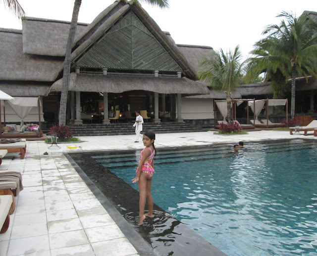 blog.oanasinga.com-going-halfway-across-the-globe-from-san-francisco-on-the-mauritius-island-16
