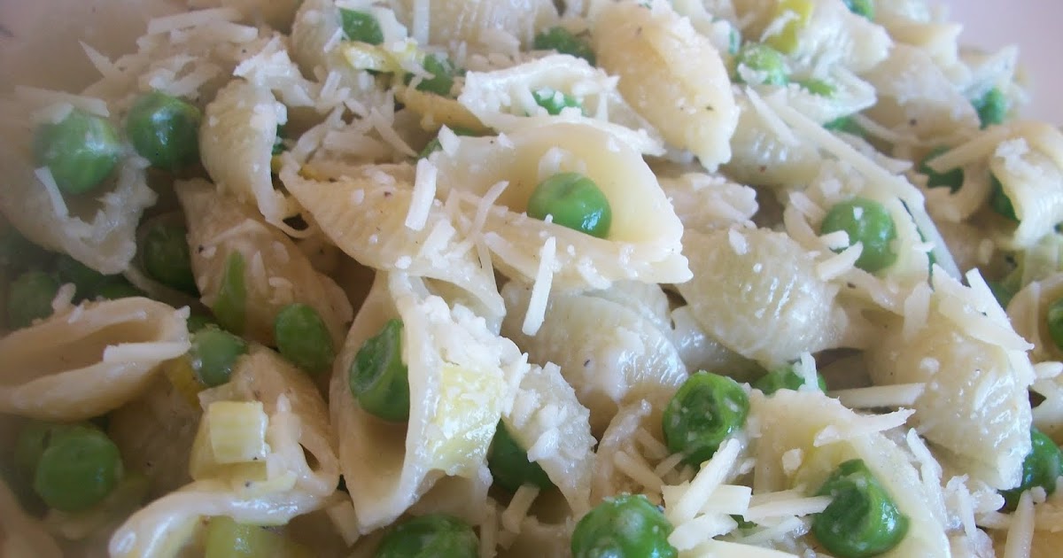 Cooking with Cristine Creamy Pasta with Leeks, Peas, and Parmesan