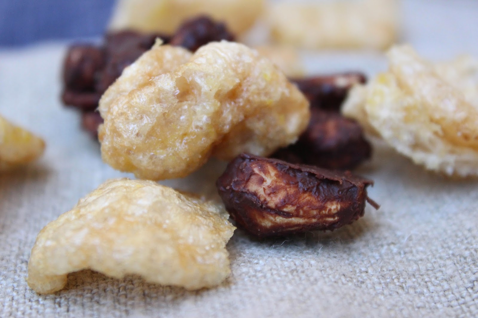 CupcakesOMG! Paleo Popcorn and Goobers (Pork Corn and Chocolate Cashews)