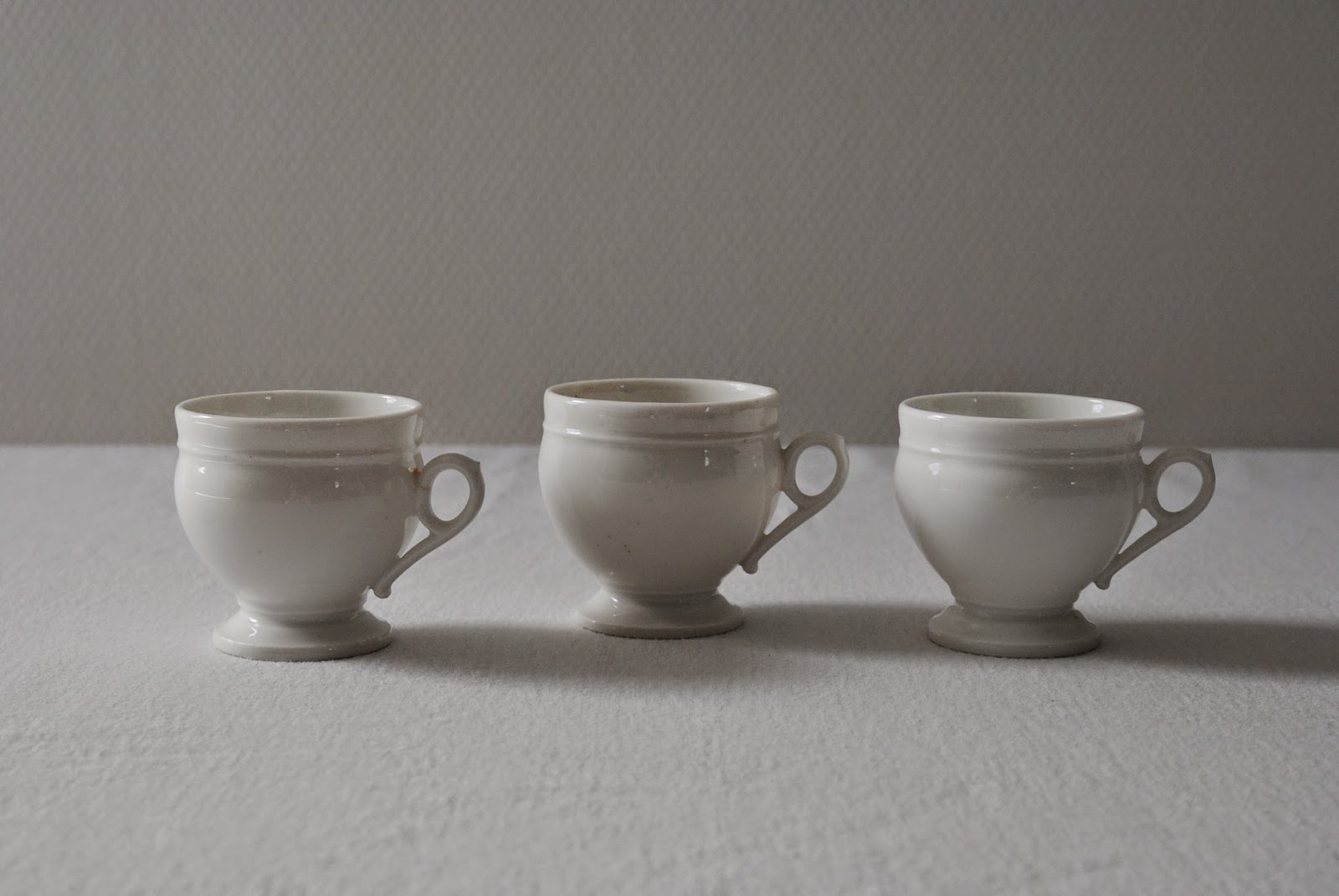 アンティーク フェネオンテ : フランスアンティーク 白磁のクリームポット