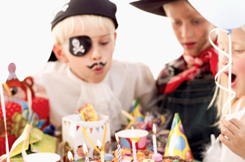 Want to have a lot of fun? Here's All You Need to Plan a Fun Pirate Birthday Party!
