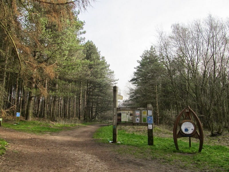 UK Wanderings Fountain Dale and Blidworth