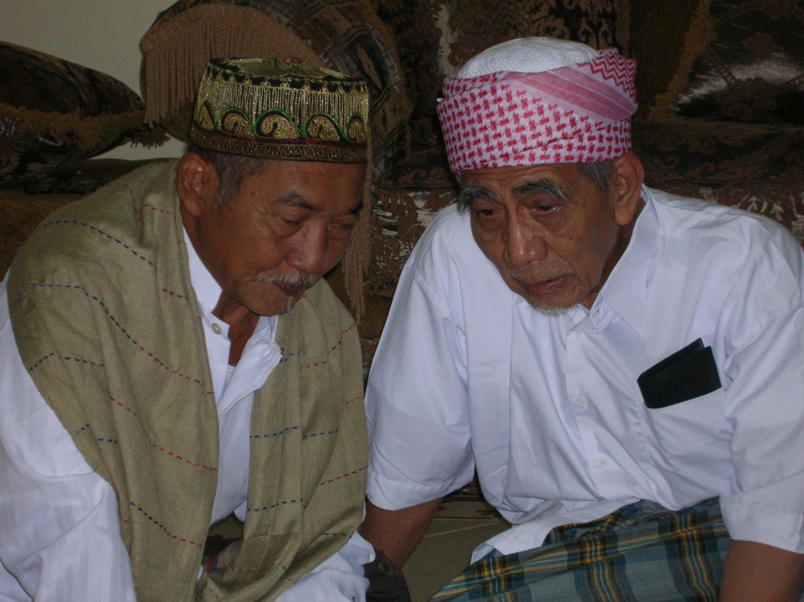 Biografi KH. Imam Yahya Mahrus (19492012) Pendiri Pondok