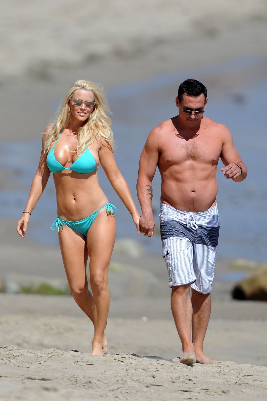 Jenny Mccarthy Cousins With Melissa Mccarthy Celebrity big brother 2014