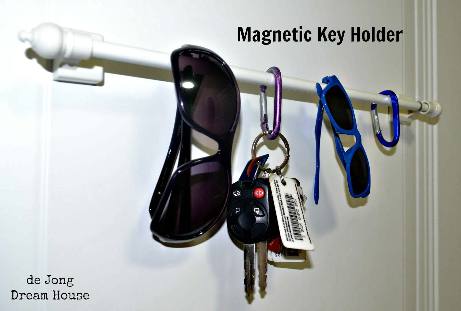 de Jong Dream House Uses for Tension Rods