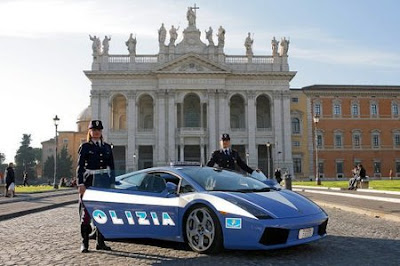 Lamborghini Gallardo LP560-4 Polizia Wallpaper