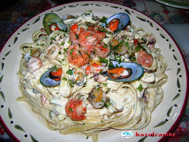 i am the cook!: Seafood Pasta in Creamy White Sauce
