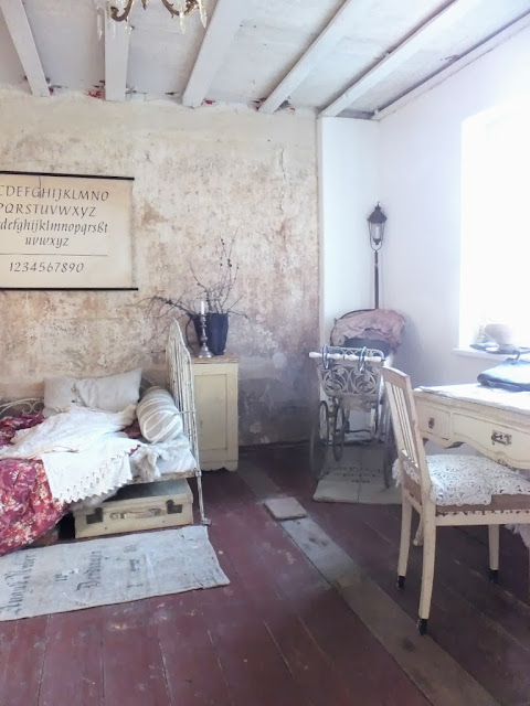 princessgreeneye: im Schlafzimmer einiges Neues...............