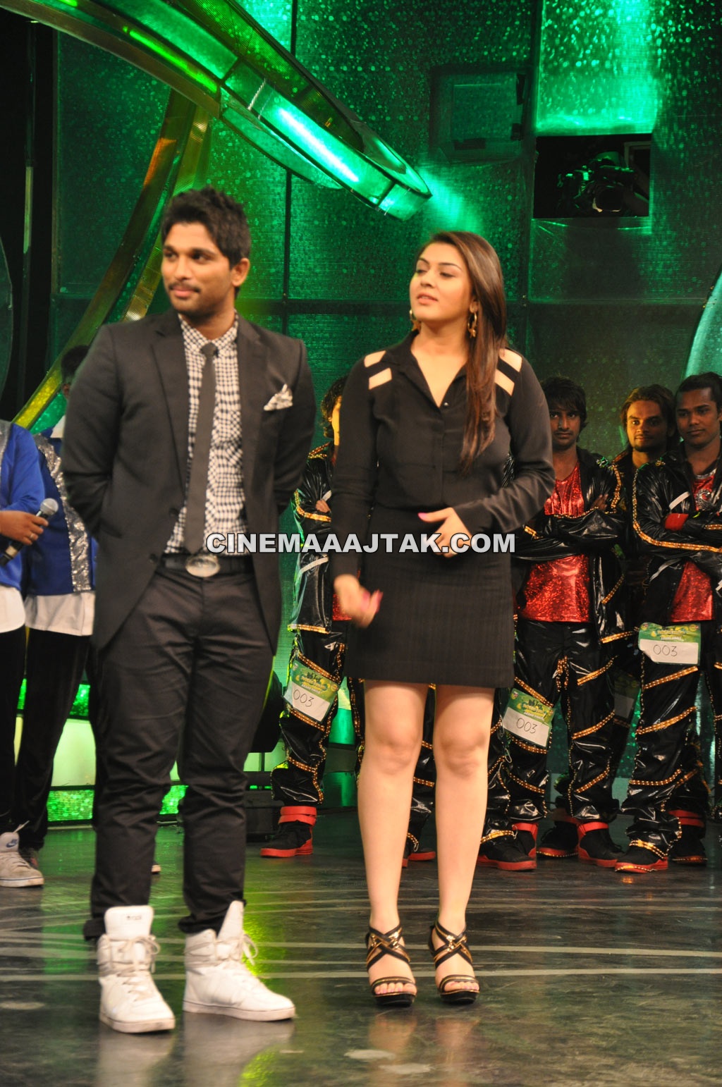 http://3.bp.blogspot.com/-Tkjn_jGpyUM/T9H6i76lXTI/AAAAAAAAHfU/ByC9tCLkOoc/s1600/Hansika+At+7UP+Dance+Contest+New+Latest+Images+(1).jpg