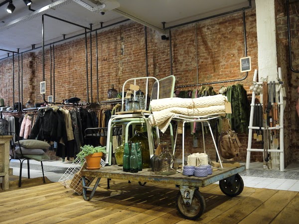 trust denim store