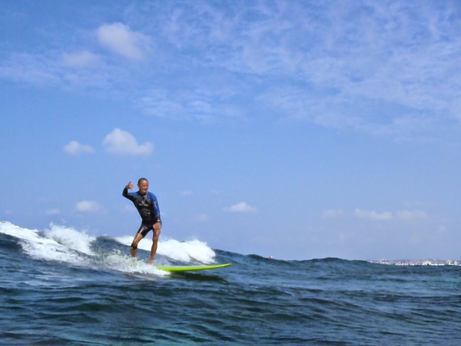 Happy Surfing Okinawa