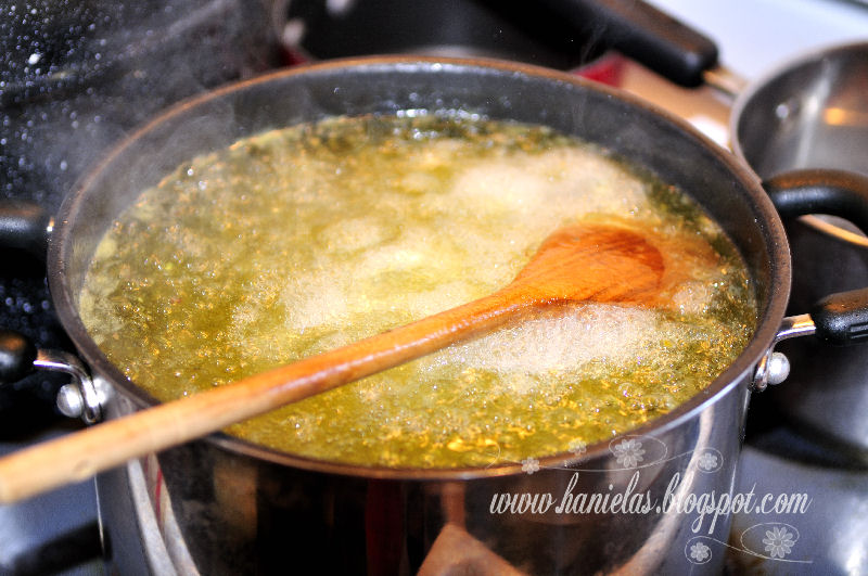 Haniela's Pickled Peppers in Oil