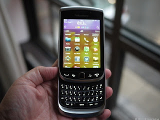 Blackberry Torch 9810 test