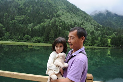 Inikah Gadis Kecil Tercantik Di Dunia?