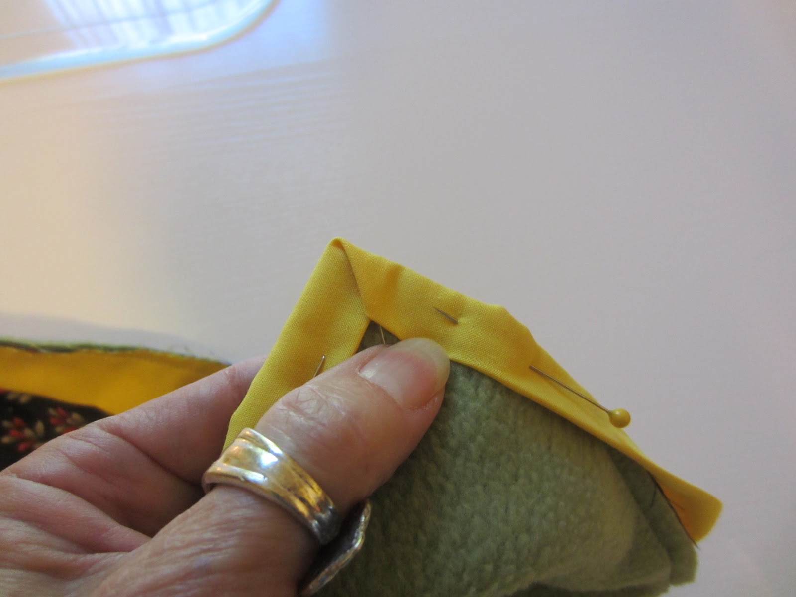 My Patchwork Quilt HOW TO MAKE PERFECT MITERED CORNERS & INVISIBLE JOINTS