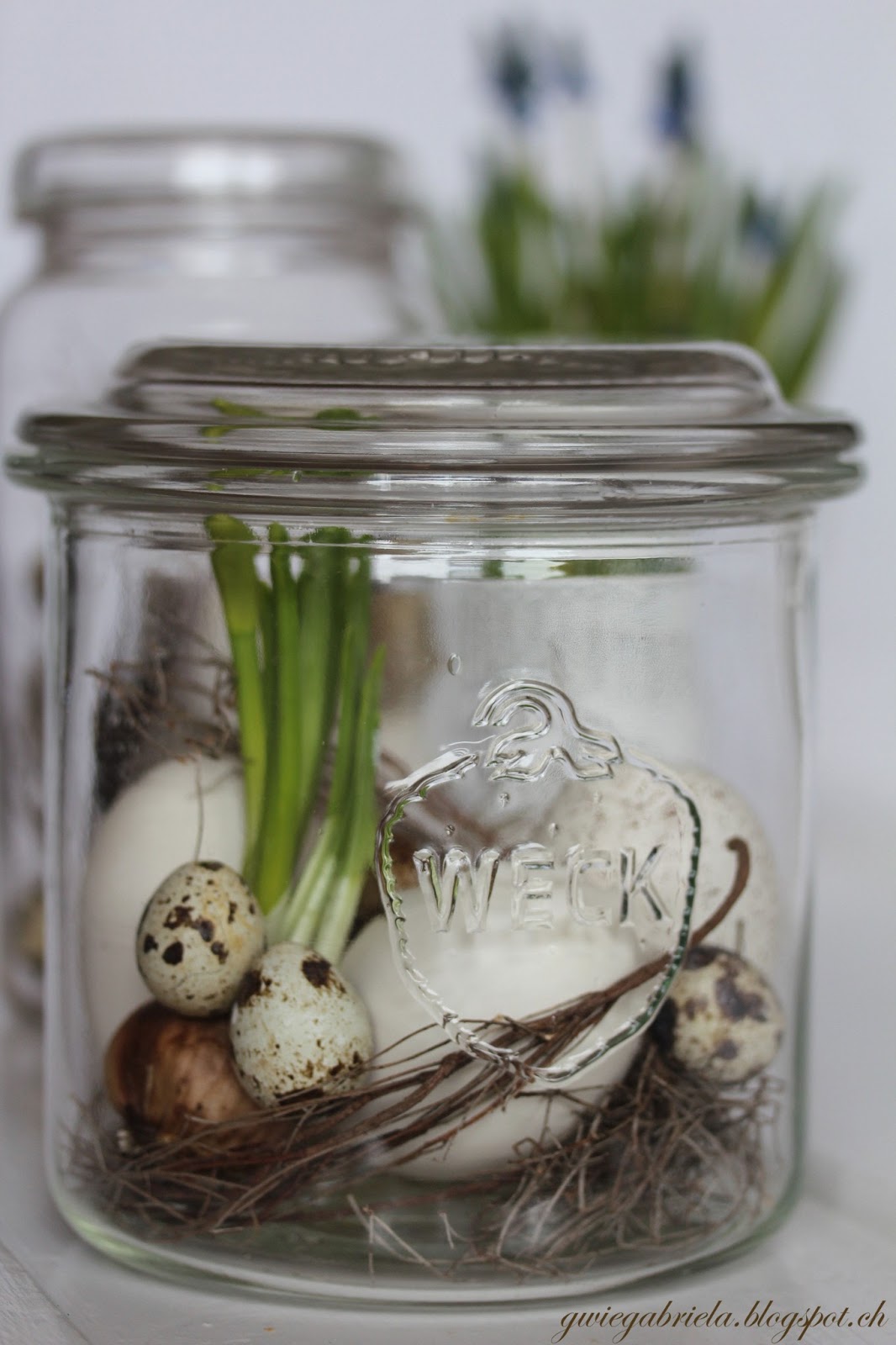 G Wie Osterdekoration