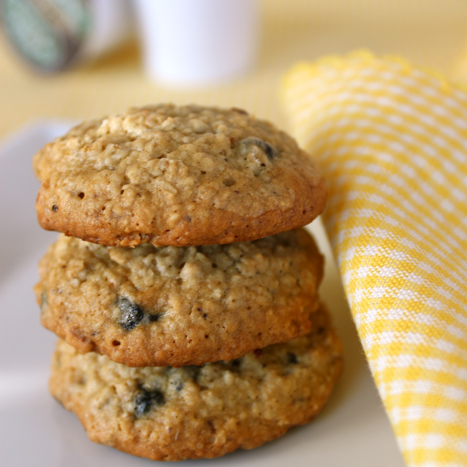 Butrcreamblondi Blueberry Almond Oatmeal Cookies