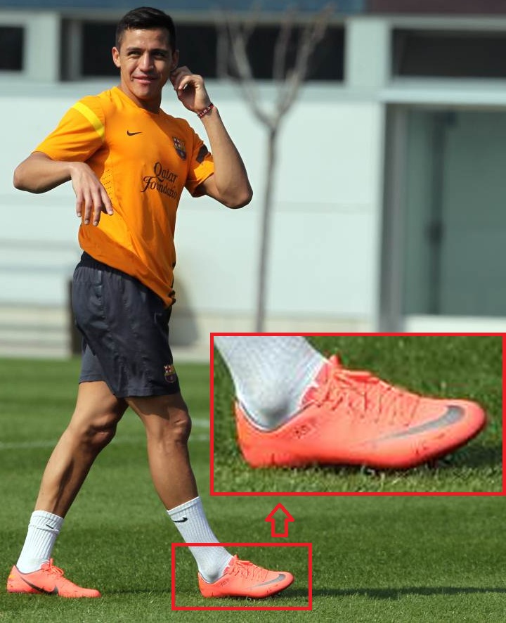 botas nike mercurial naranjas