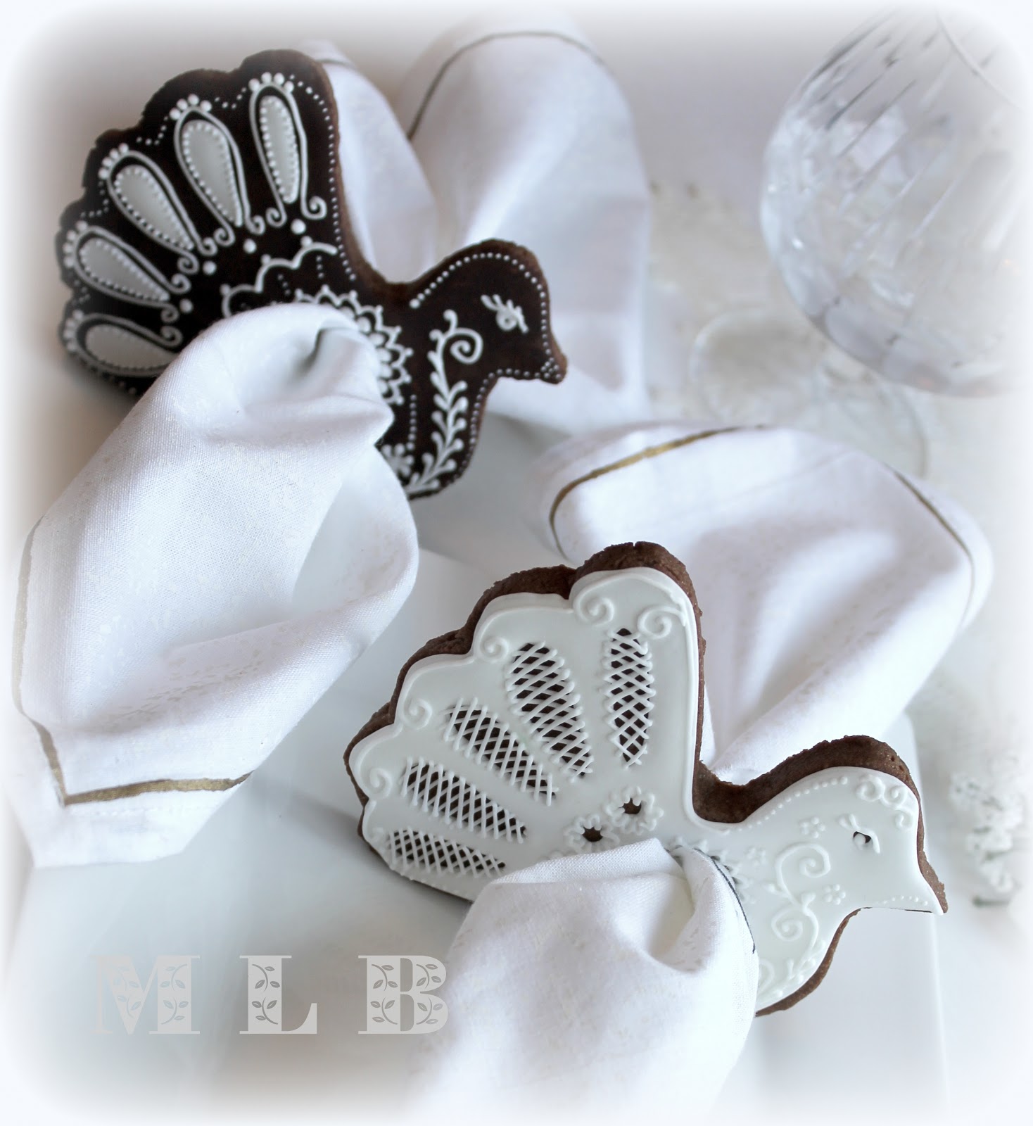 My little bakery 🌹 Wedding cookies...Sweet Napkin Holders