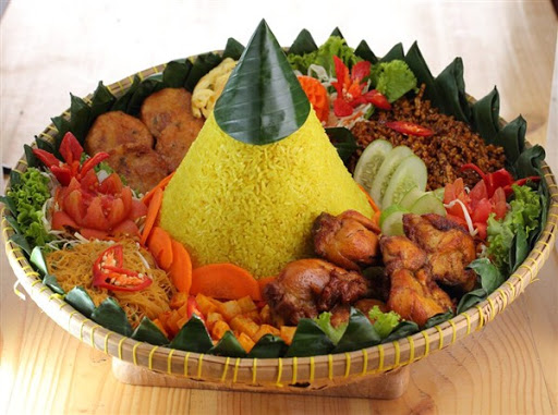 Model Nasi Tumpeng Hias Untuk Agustusan Terbaru 2017/2018 Model Nasi Tumpeng Hias Untuk Agustusan Terbaru 2017/2018