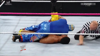 Rey Mysterio pins a member of Prime Time Players