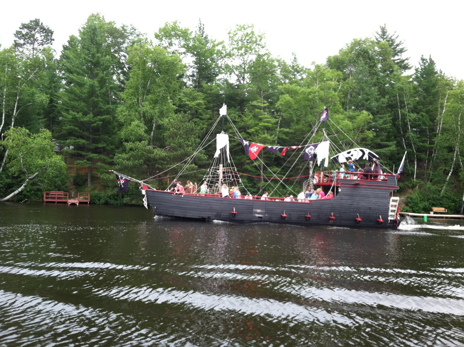 pirate ship eagle river
