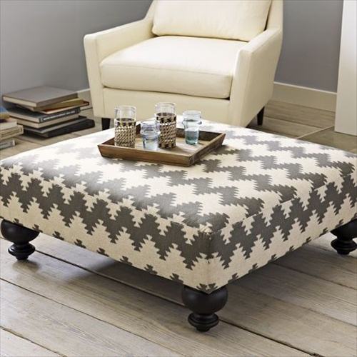 26 Pallet Table - Moveable Piece of Art | Pallet Furniture Plans