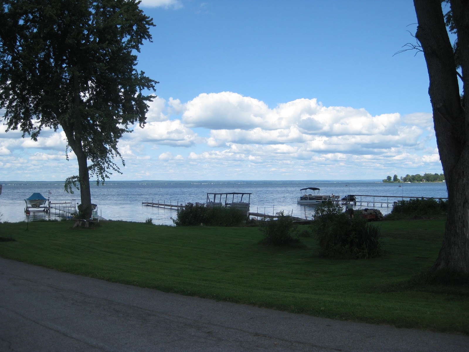 Exploring the USA on a Tandem Silver Lake, Perry, New York to Kensington, Connecticut