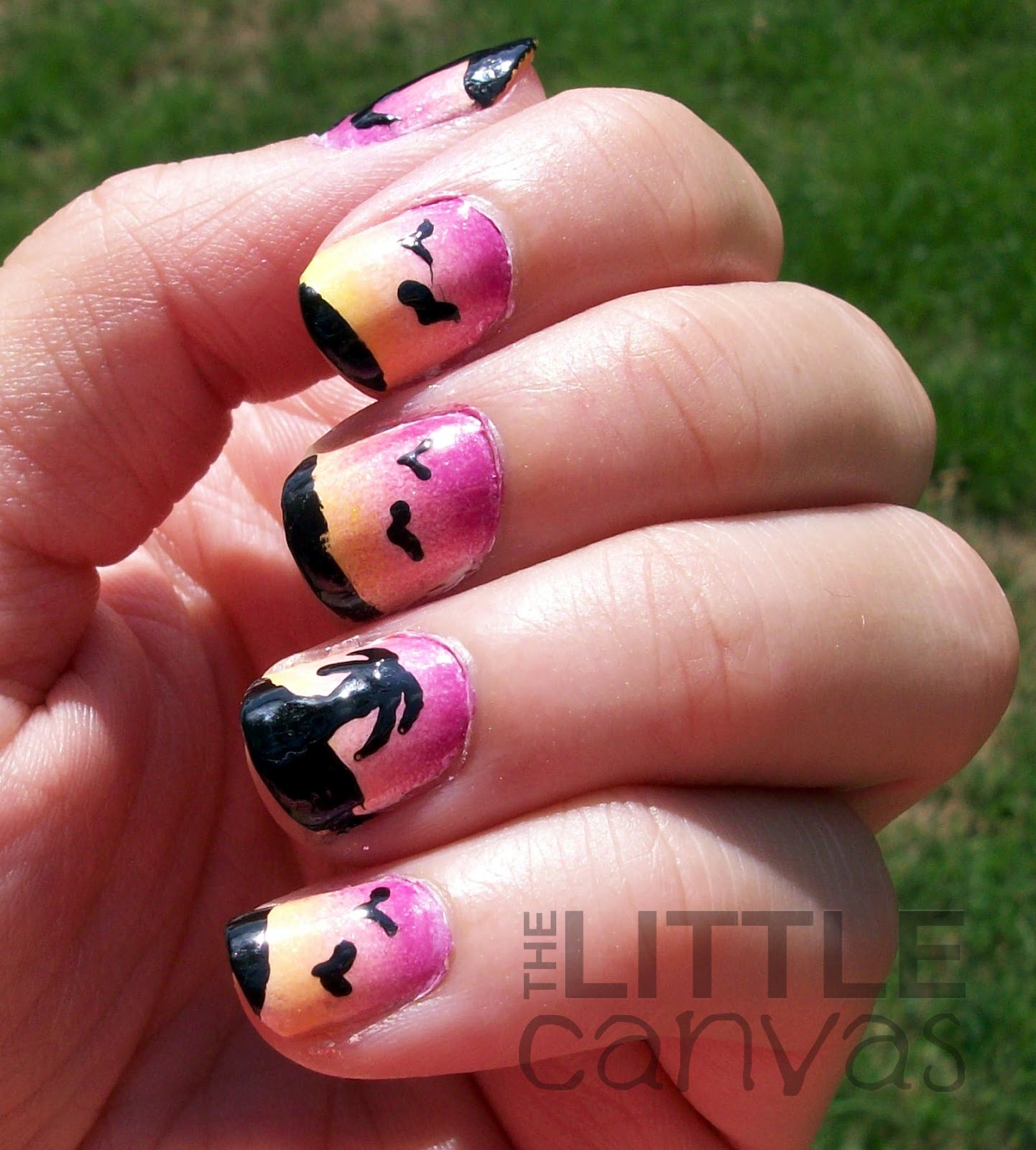 Sunset Palm Tree Nail Art 